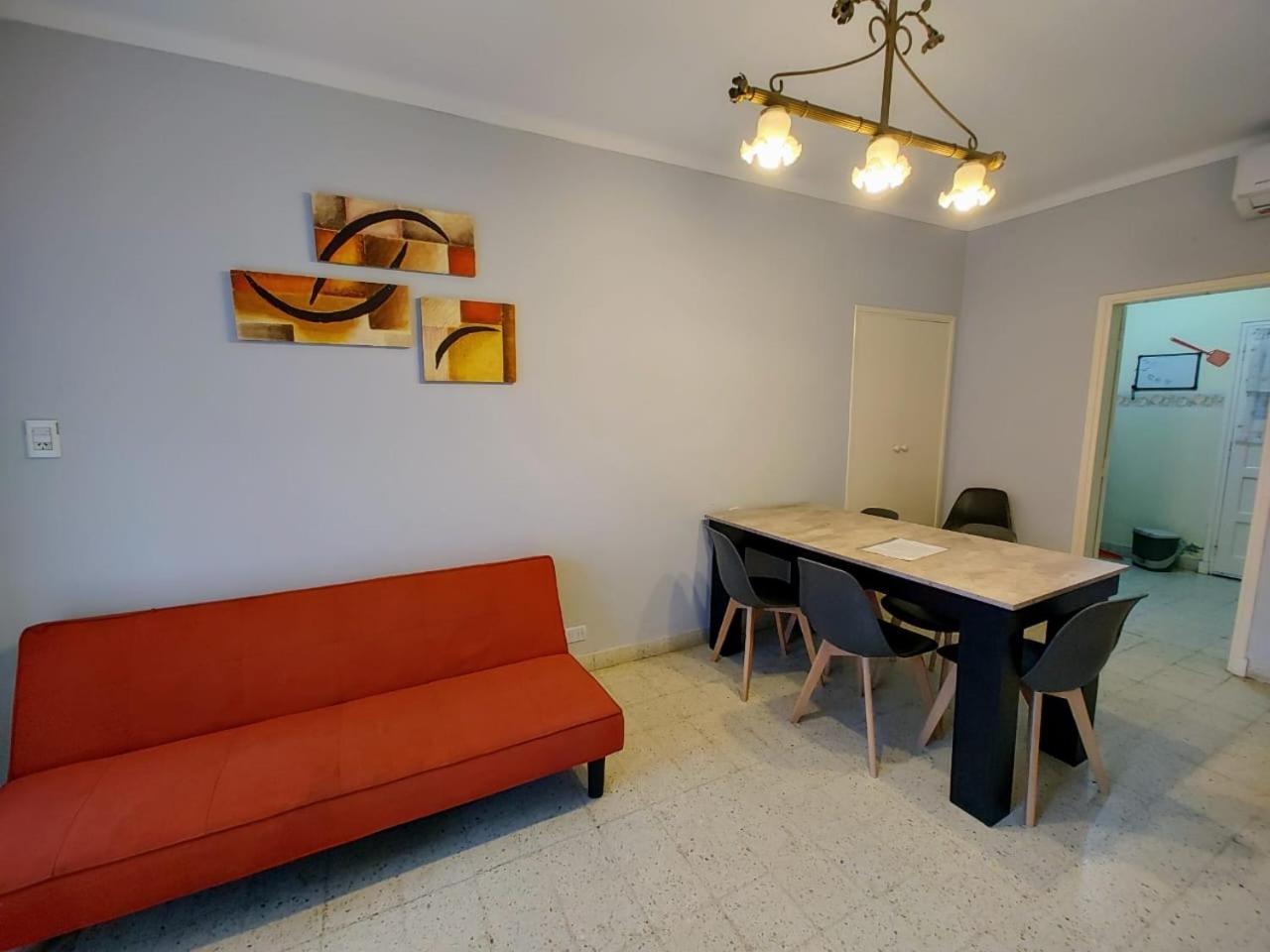 Departamento A Pasos Del Mar. *